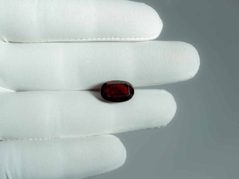 NATURAL HESSONITE-7.26CARAT