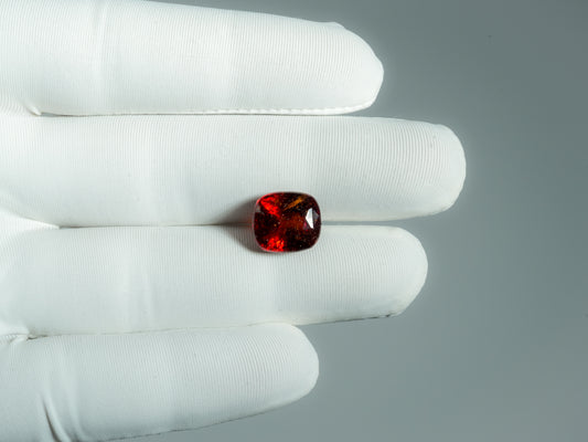 NATURAL HESSONITE-4.96CARAT