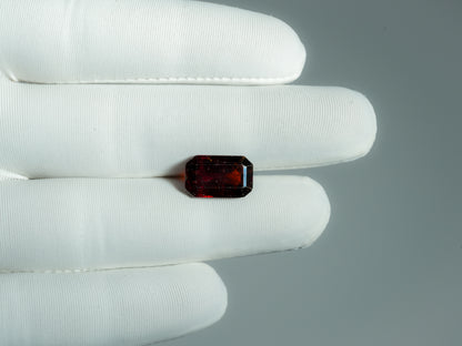 NATURAL HESSONITE-9.17CARAT