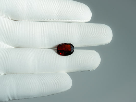 NATURAL HESSONITE-6.82CARAT