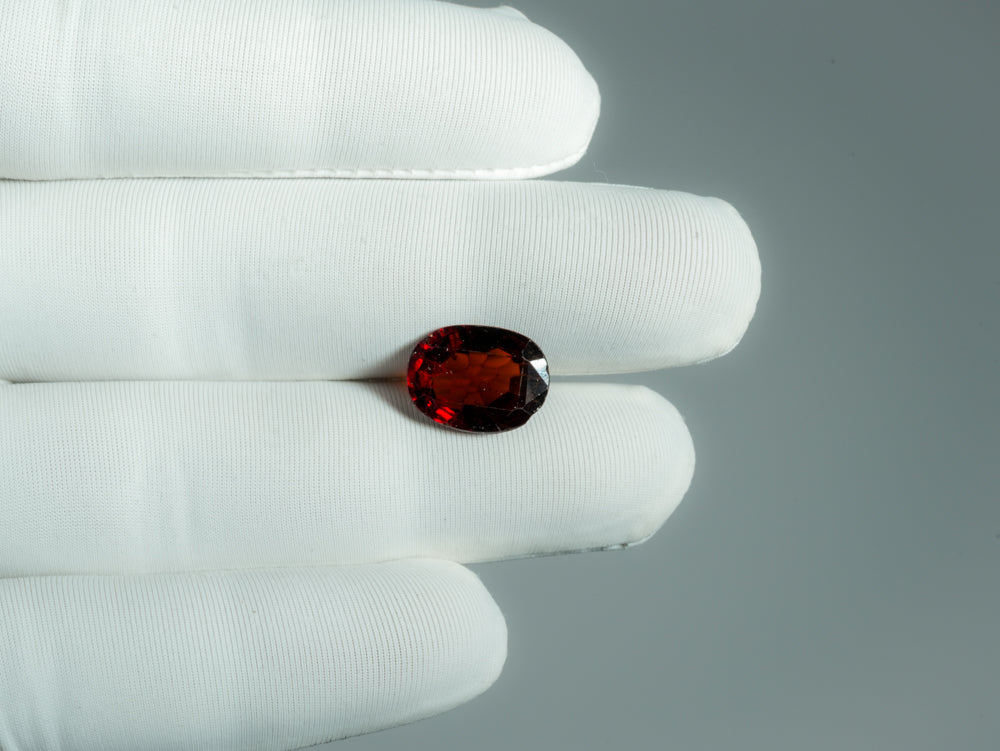 NATURAL HESSONITE-6.06CARAT