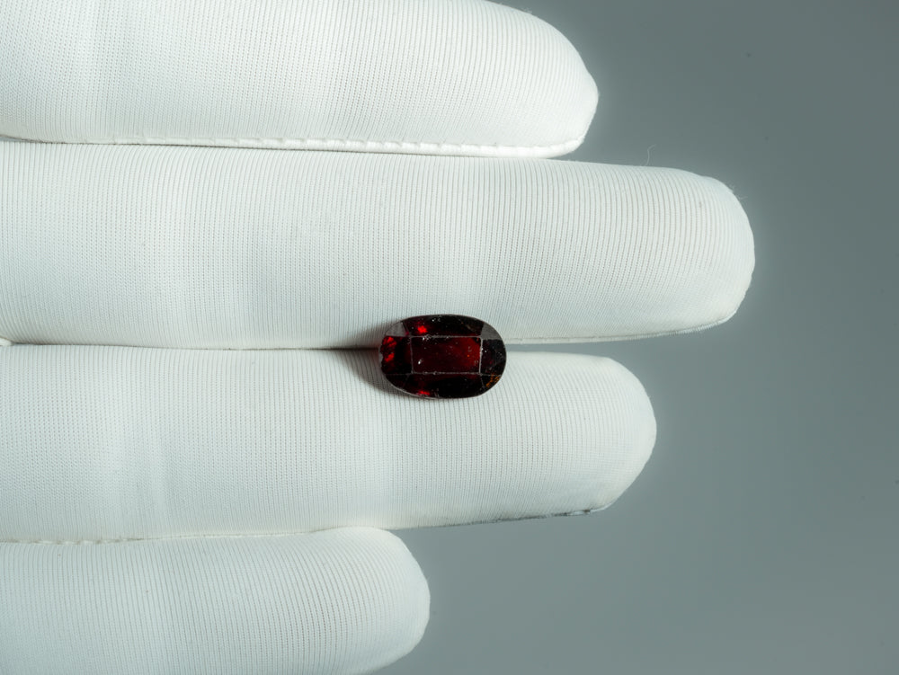 NATURAL HESSONITE-5.42CARAT