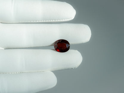 NATURAL HESSONITE-6.86CARAT