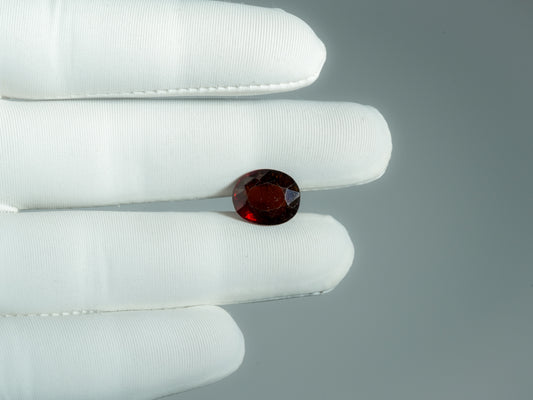 NATURAL HESSONITE-6.86CARAT