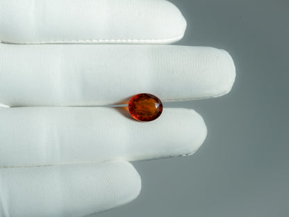 NATURAL HESSONITE-4.60CARAT