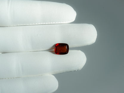 NATURAL HESSONITE-4.43CARAT