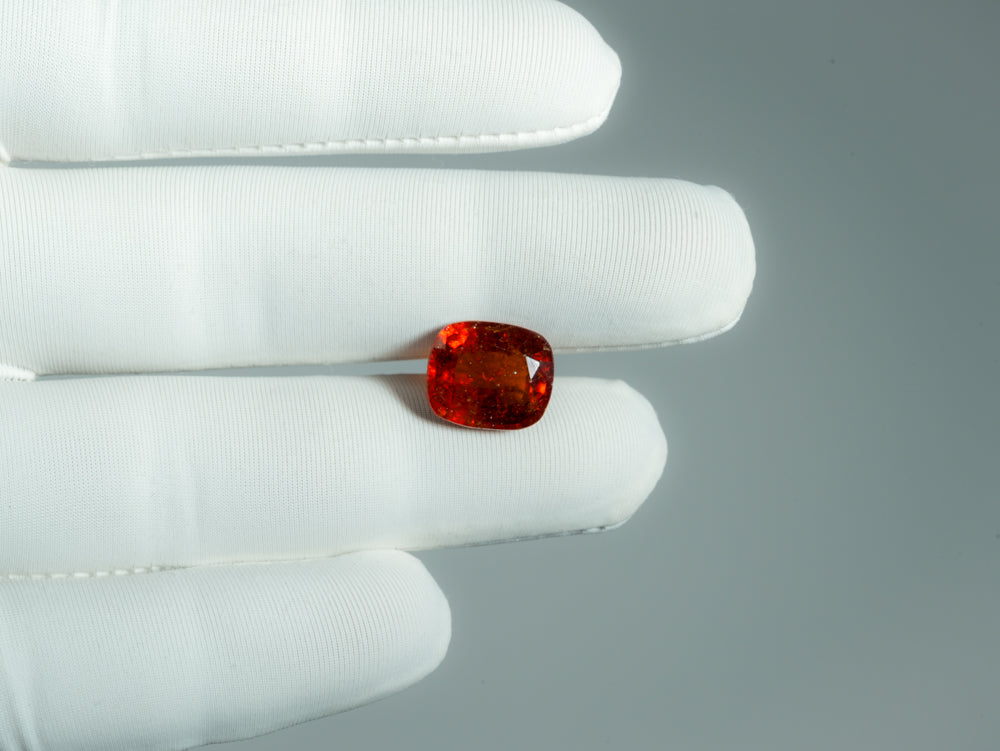 NATURAL HESSONITE-8.41CARAT
