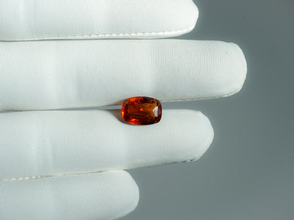 NATURAL HESSONITE-4.22CARAT