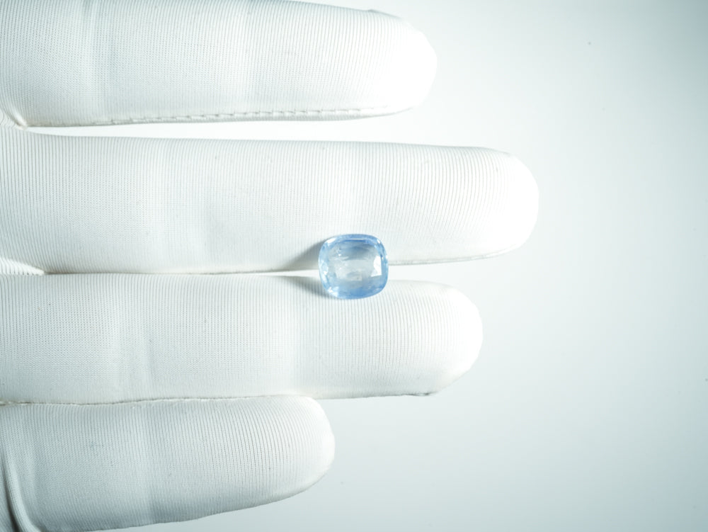 NATURAL BLUE SAPPHIRE-5.49CARAT