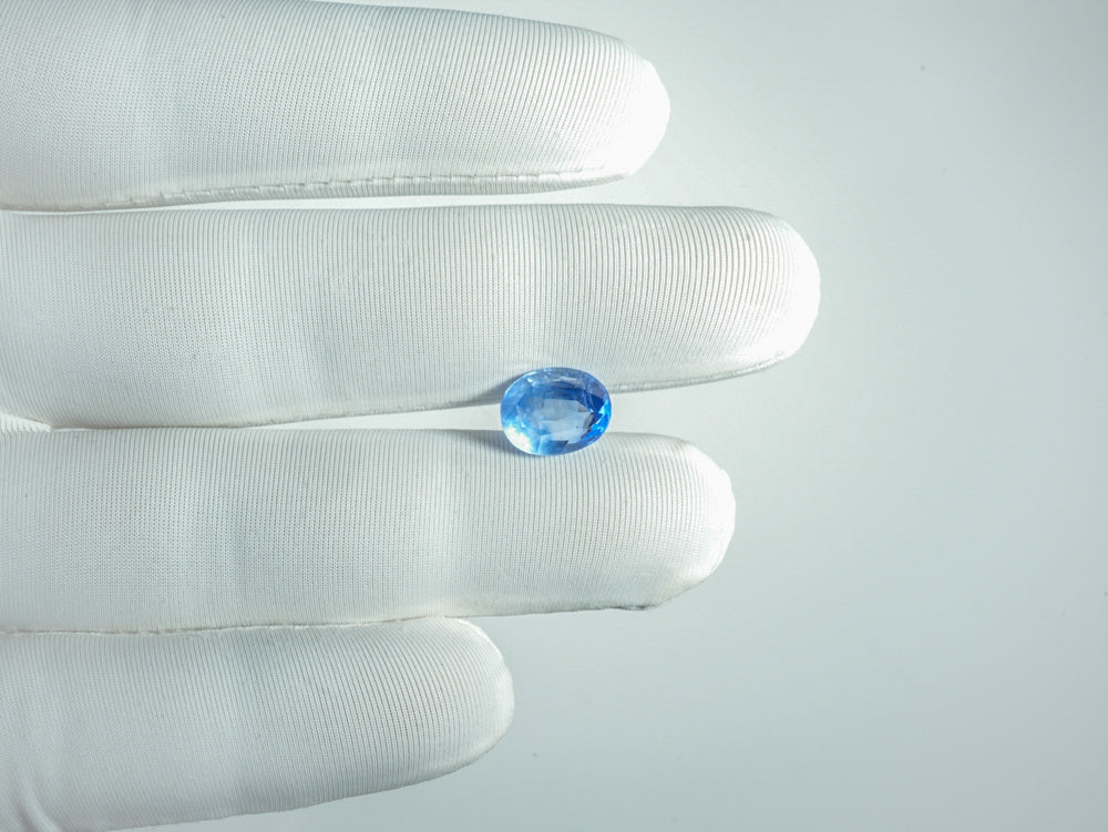 NATURAL BLUE SAPPHIRE-5.47CARAT