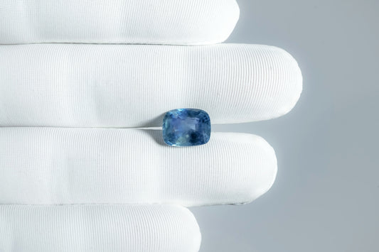 NATURAL BLUE SAPPHIRE-5.00 CARAT