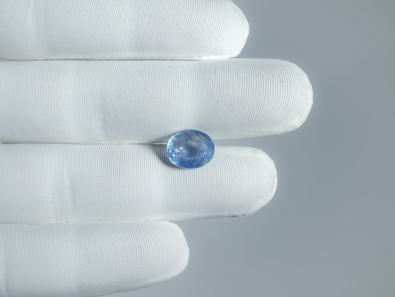 NATURAL BLUE SAPPHIRE-5.01CARAT