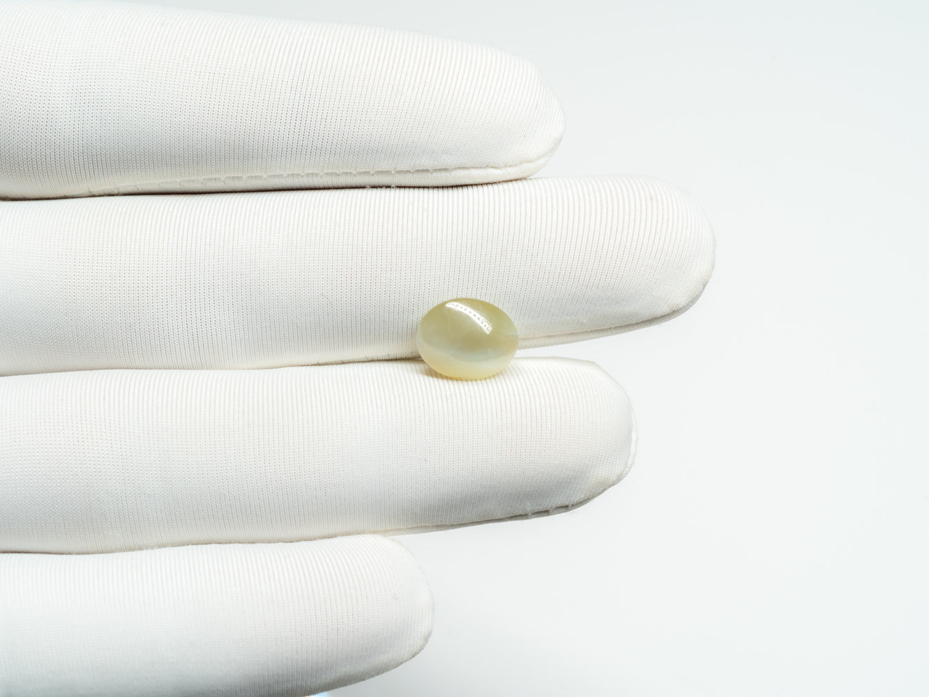 NATURAL CATS EYE-3.62 CARAT