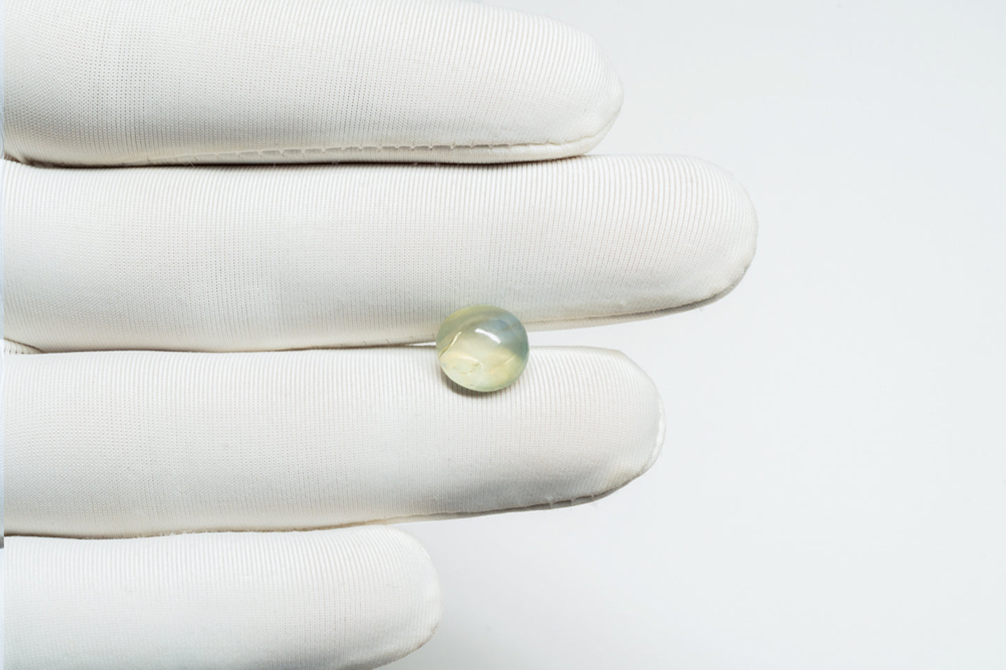 NATURAL CATS EYE-4.98 CARAT
