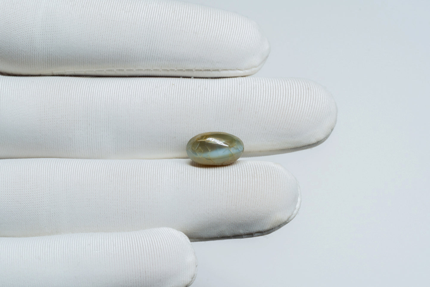 NATURAL CATS EYE-7.47 CARAT