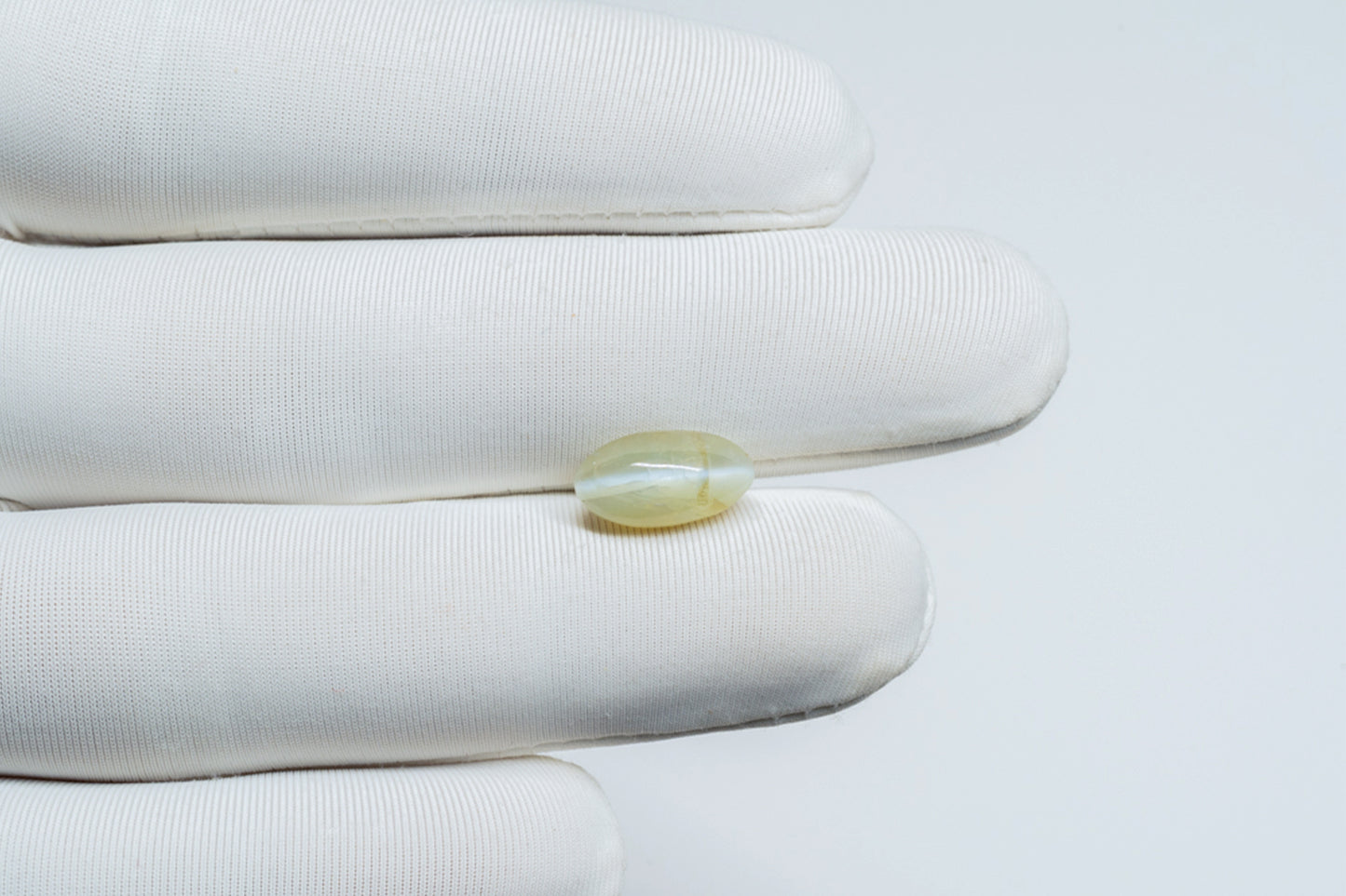 NATURAL CATS EYE-4.57 CARAT