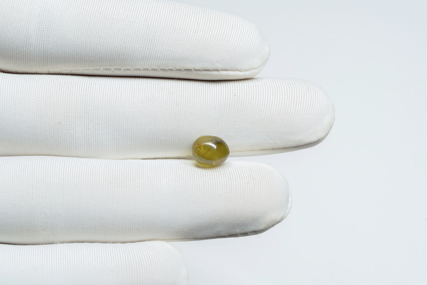NATURAL CATS EYE-3.30 CARAT