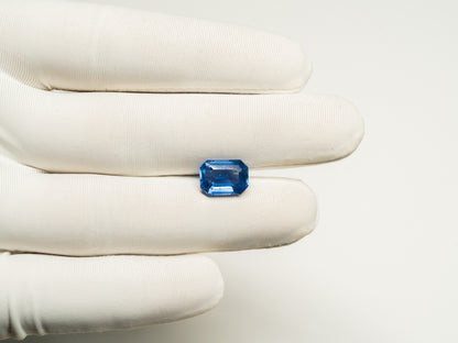 NATURAL BLUE SAPPHIRE-5.05CARAT