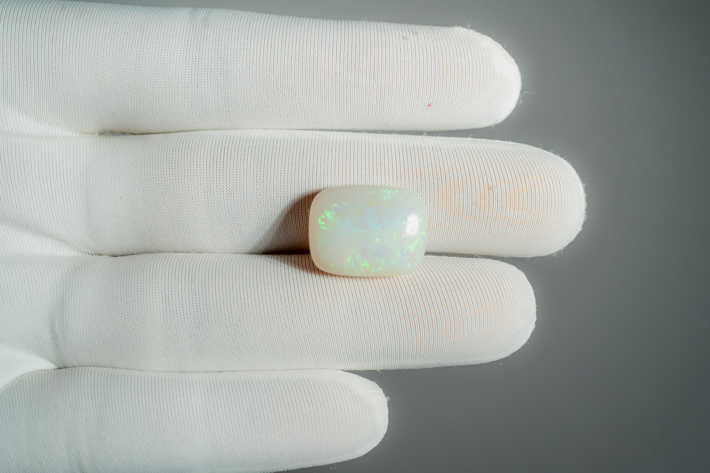 NATURAL OPAL-12.33CARAT