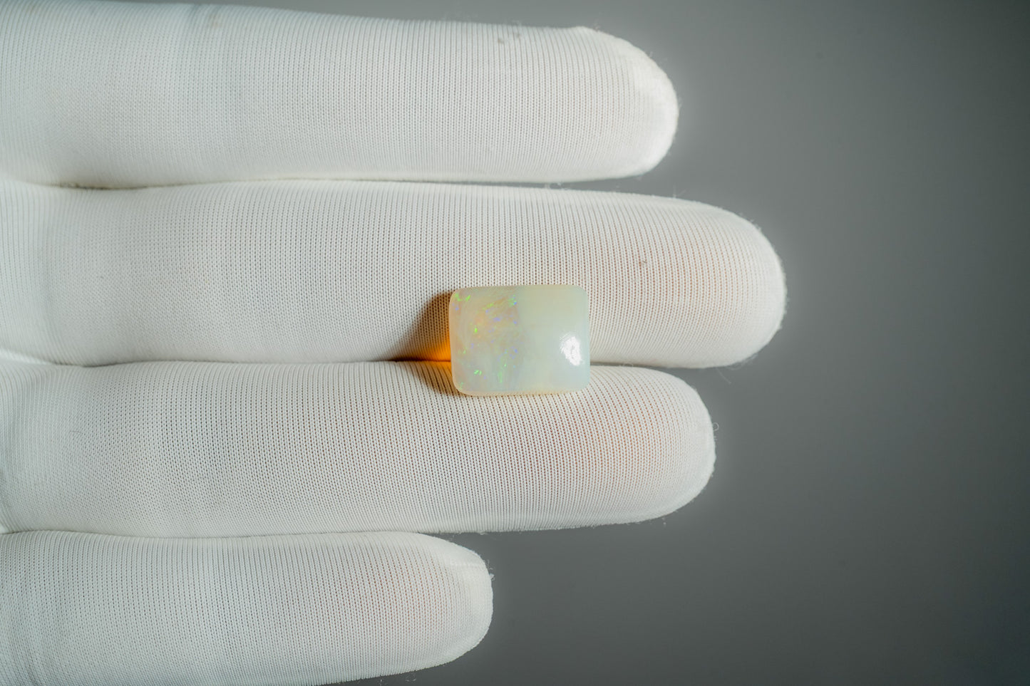 NATURAL OPAL-7.15CARAT