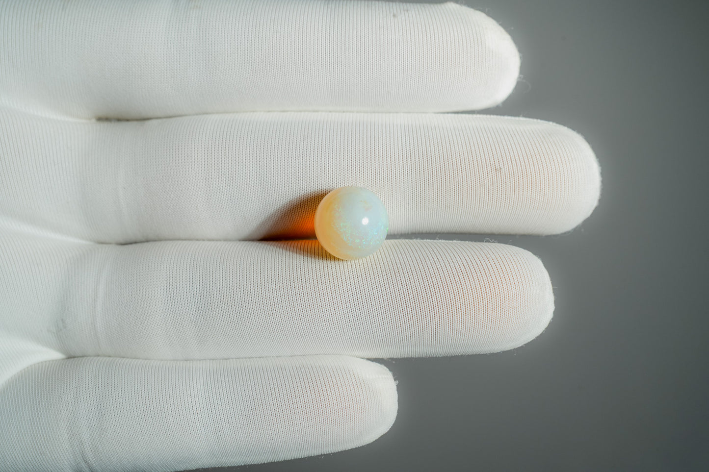 NATURAL OPAL-6.86CARAT
