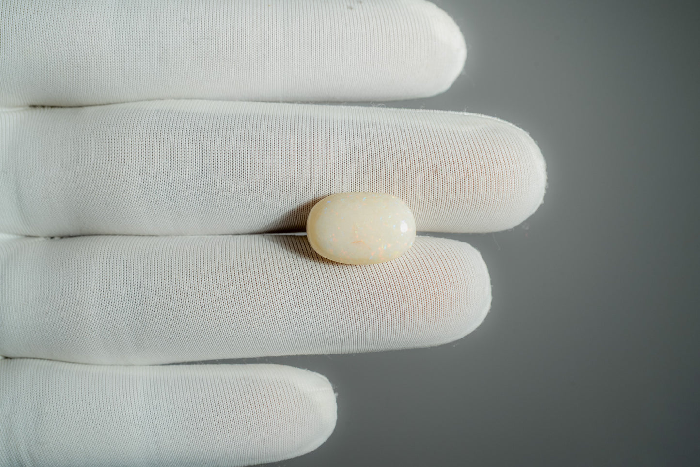 NATURAL OPAL-7.79CARAT