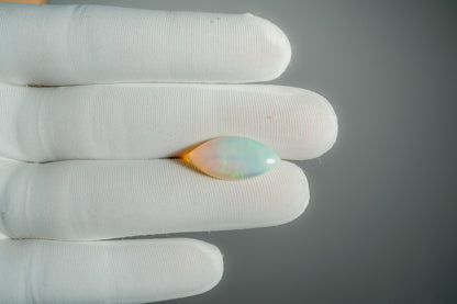 NATURAL OPAL-6.89CARAT