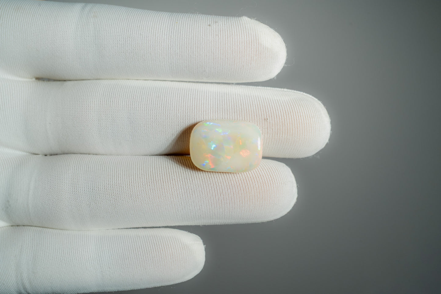 NATURAL OPAL-10.59CARAT