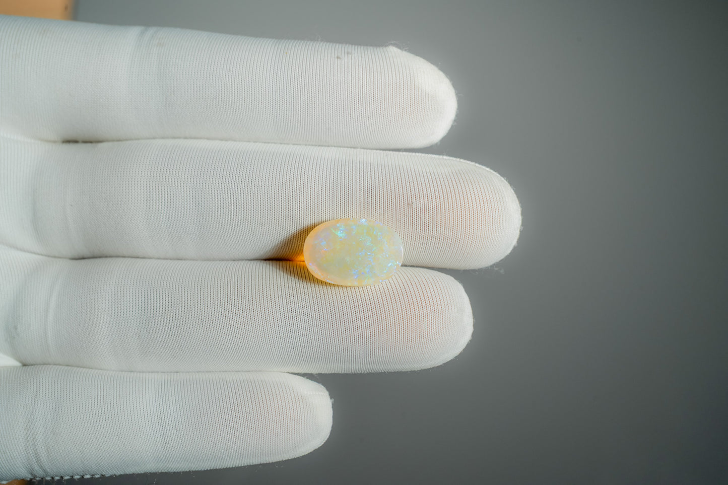 NATURAL OPAL-4.95CARAT