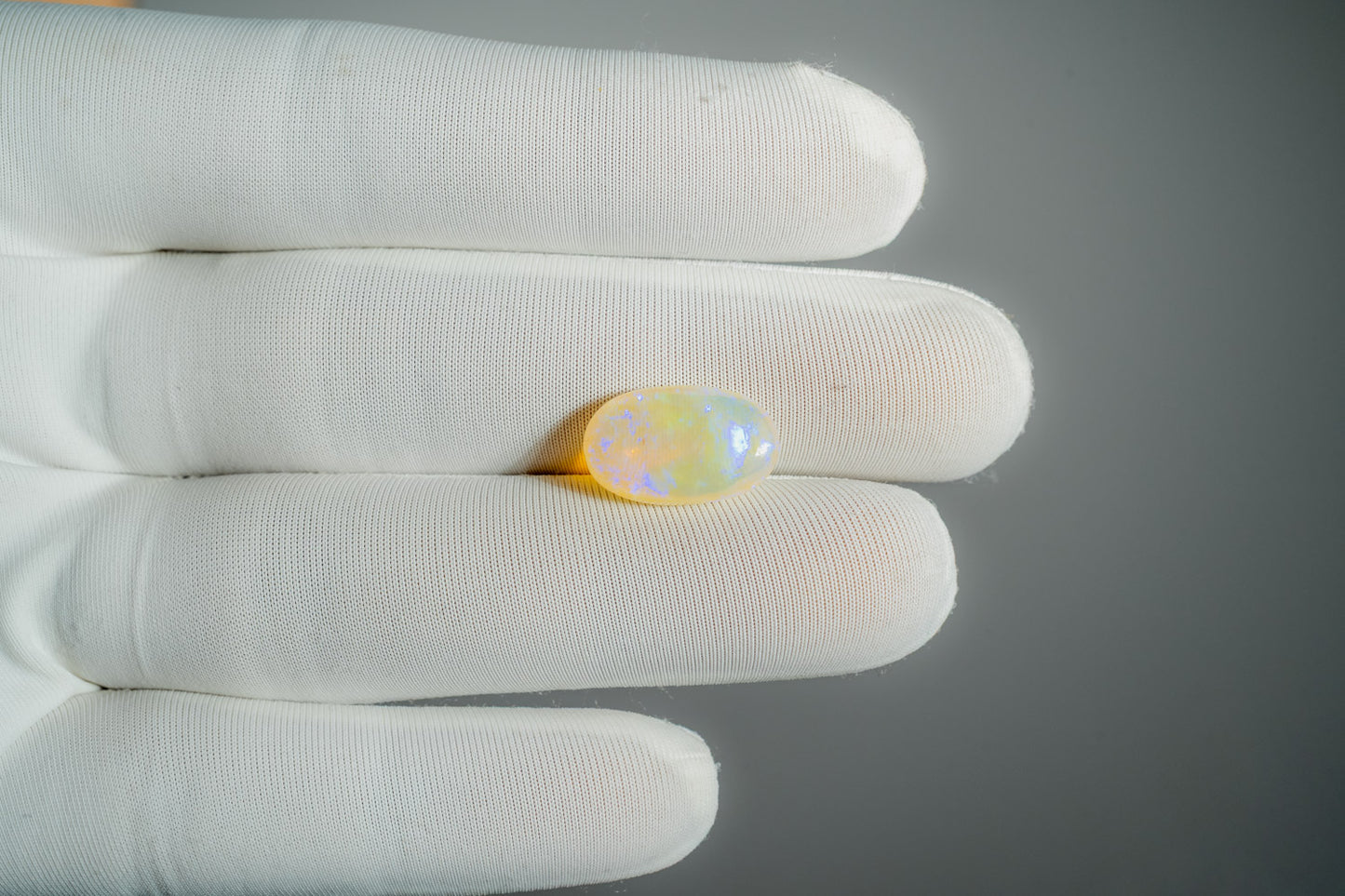 NATURAL OPAL-4.97CARAT