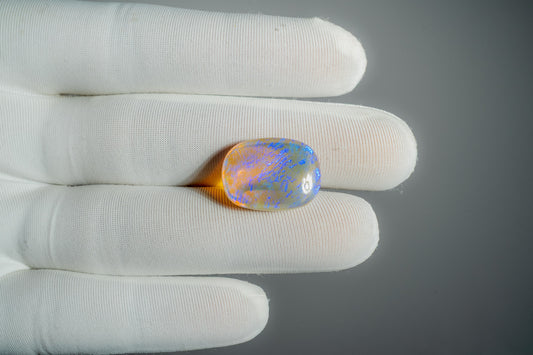 NATURAL OPAL-12.66CARAT