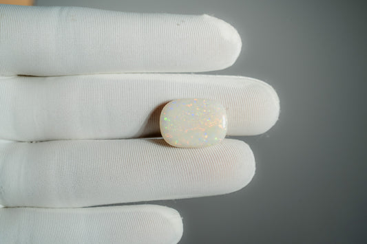 NATURAL OPAL-12.66CARAT