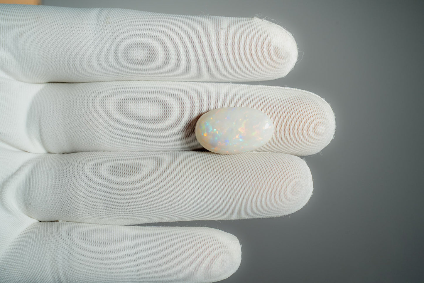NATURAL OPAL-8.23CARAT
