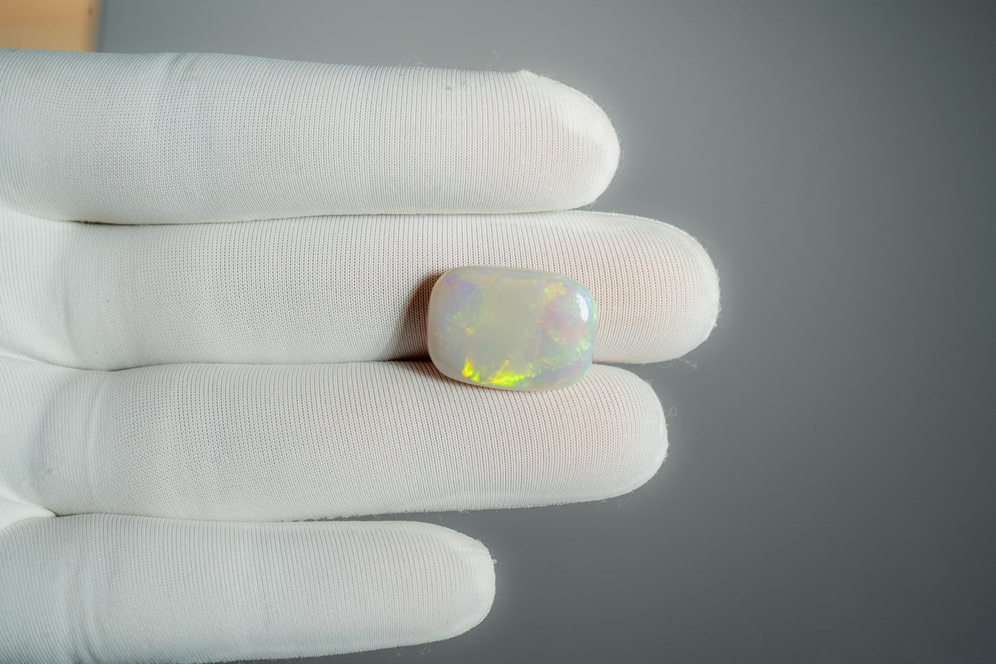 NATURAL OPAL-12.45CARAT