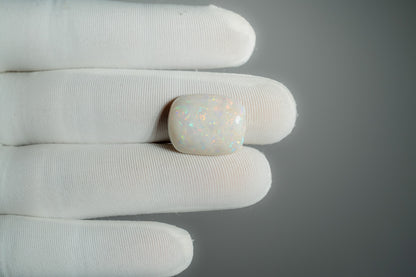 NATURAL OPAL-12.82CARAT
