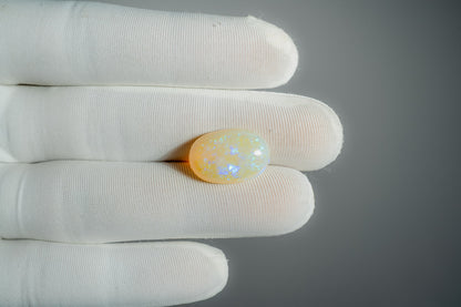 NATURAL OPAL- 9.76 CARAT