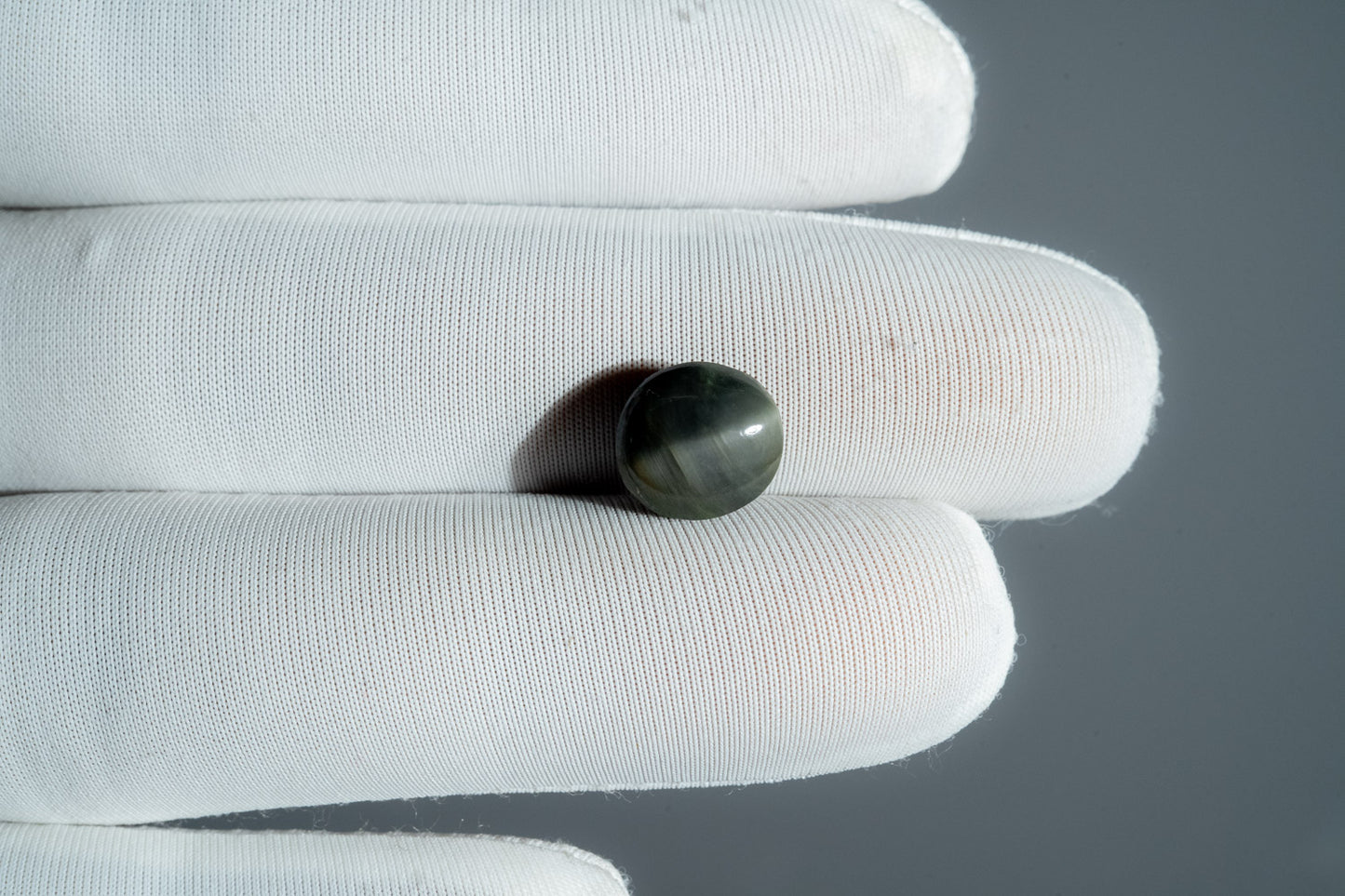 NATURAL CATS EYE-3.98CARAT