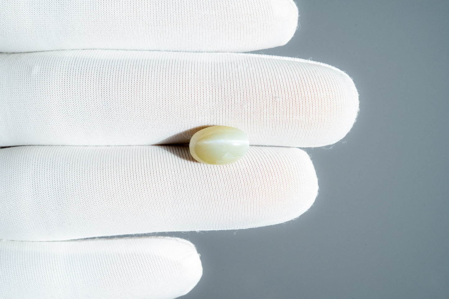 NATURAL CATS EYE-6.74CARAT