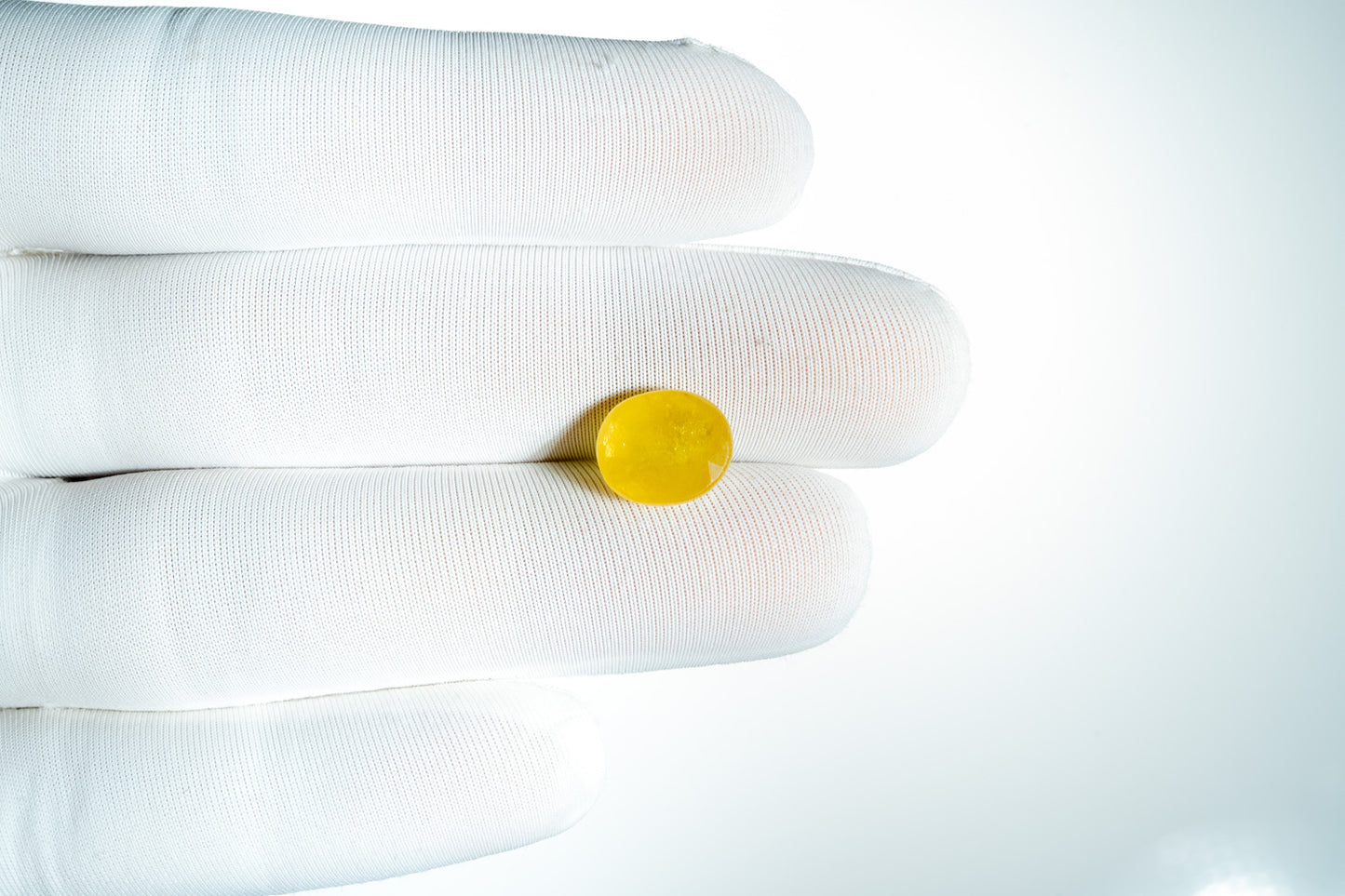 YELLOW SAPPHIRE (THAILAND)-6.19CARAT