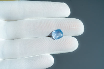 NATURAL BLUE SAPPHIRE-5.49CARAT