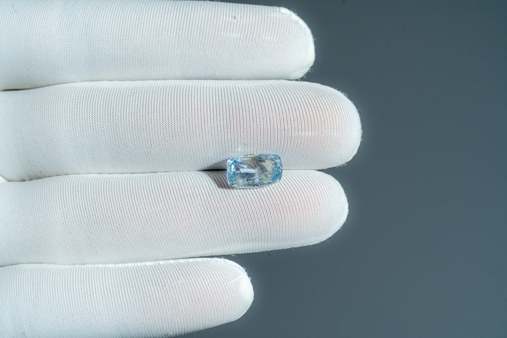 NATURAL PITAMBARI SAPPHIRE-4.55CARAT