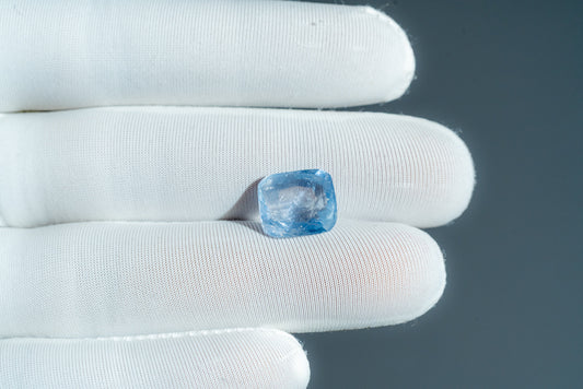 NATURAL BLUE SAPPHIRE-6.79CARAT