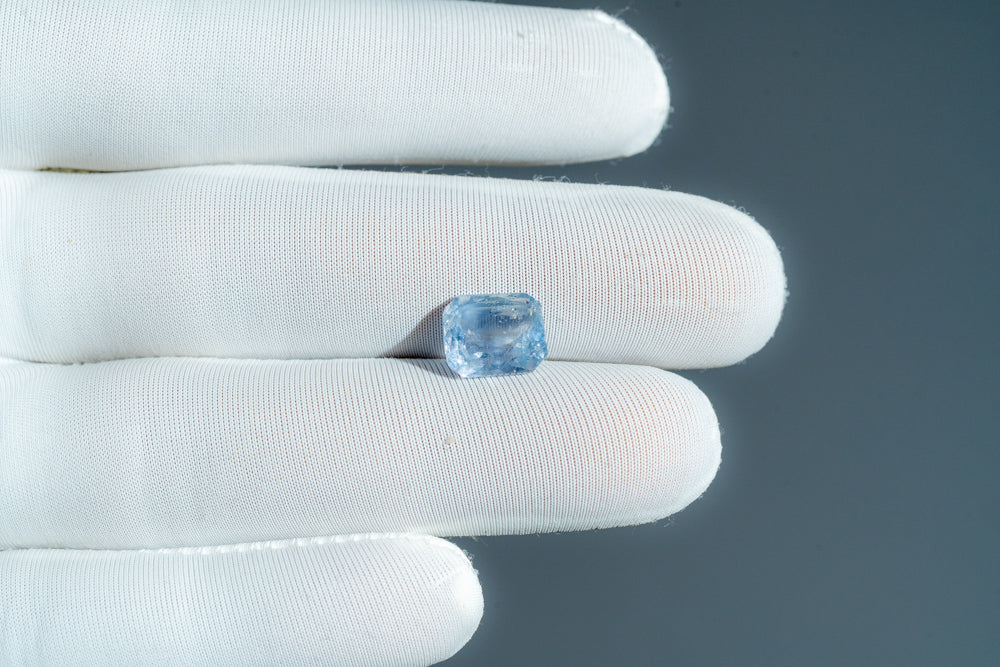 NATURAL BLUE SAPPHIRE-4.63CARAT