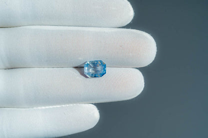 NATURAL BLUE SAPPHIRE-4.54CARAT