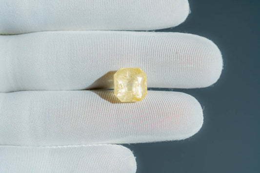 NATURAL YELLOW SAPPHIRE-9.59CARAT