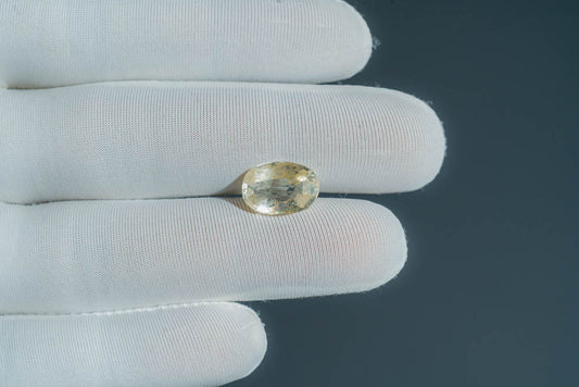 NATURAL YELLOW SAPPHIRE-5.78CARAT