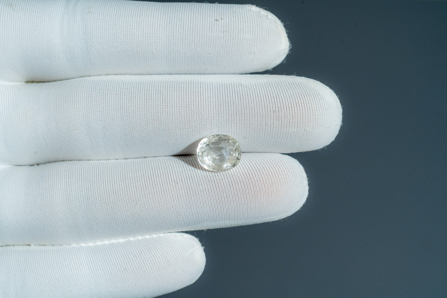 NATURAL WHITE SAPPHIRE-4.83CARAT