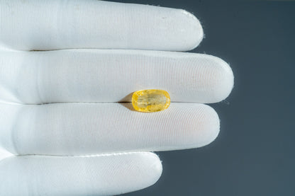 NATURAL YELLOW SAPPHIRE-5.00CARAT