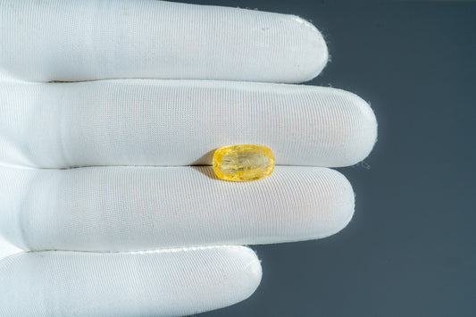 NATURAL YELLOW SAPPHIRE-5.00CARAT