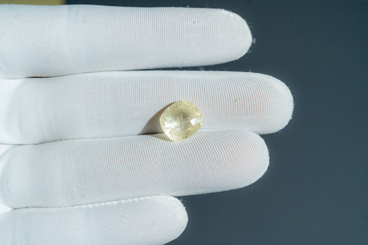 NATURAL YELLOW SAPPHIRE-7.32CARAT